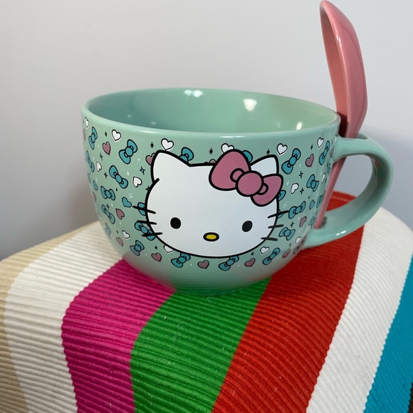 BNIB Hello Kitty Blue Bow Ceramic Soup Mug & Pink Spoon Set - Picture 5 of 7